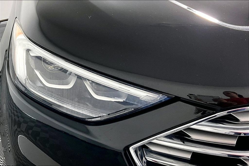Used 2021 Ford Edge Titanium w/ Equipment Group 301A FWD image 28