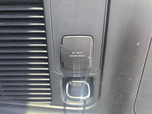 Used 2026 Lincoln Navigator Reserve AWD/4WD image 34