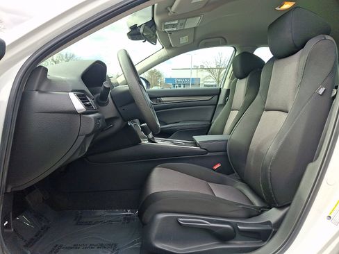 Used 2020 Honda Accord LX image 13