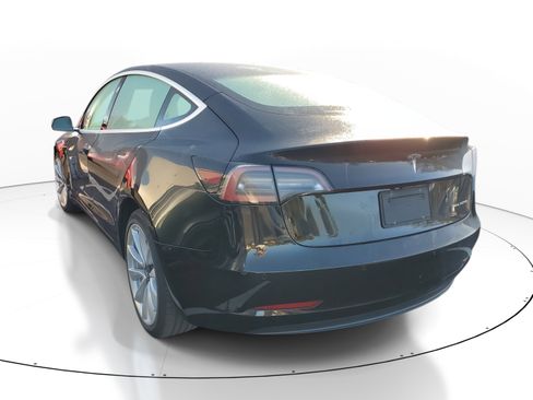 Used 2019 Tesla Model 3 Long Range image 4