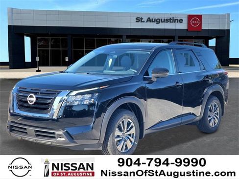 New 2025 Nissan Pathfinder SV w/ SV Premium Package image 1