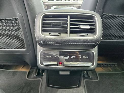 Used 2023 Mercedes-Benz GLS 450 4MATIC image 14