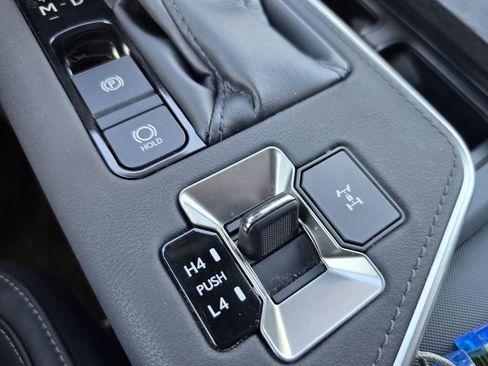 Used 2024 Lexus GX 550 image 28