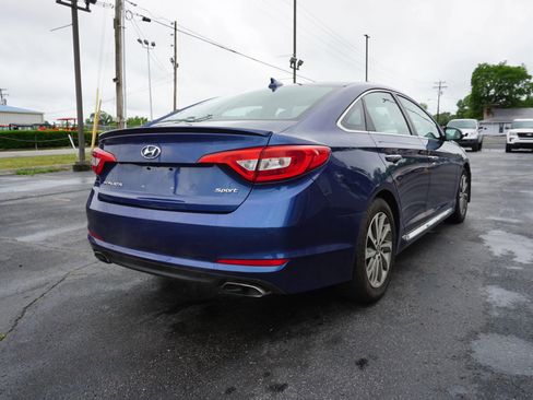 Used 2017 Hyundai Sonata Sport w/ Value Edition Package 02 FWD image 5