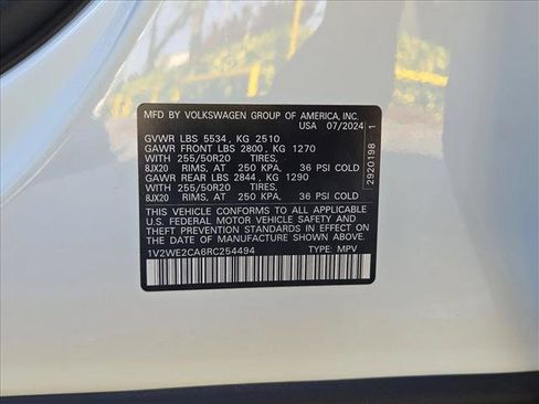 Used 2024 Volkswagen Atlas Cross Sport SE FWD image 24