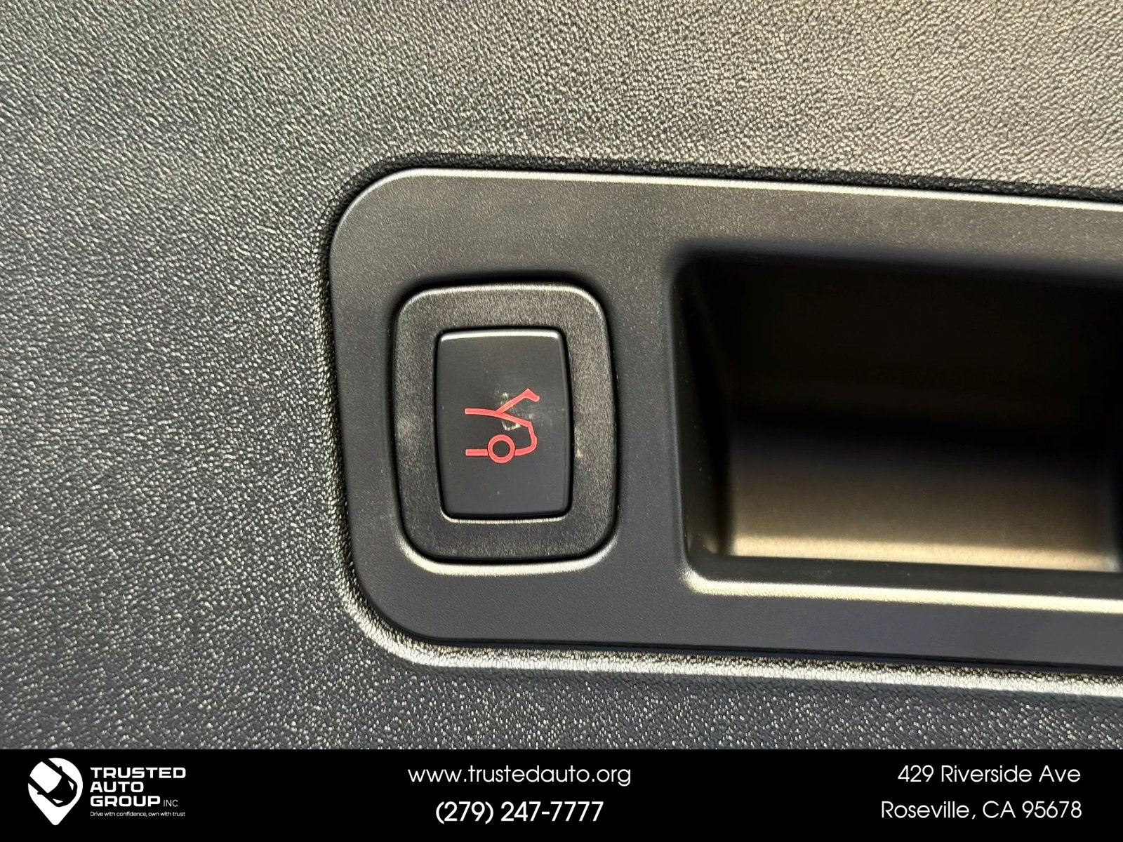 Used 2016 Tesla Model S 90D AWD/4WD image 25