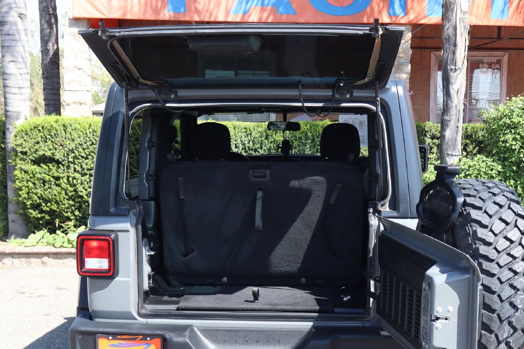 Used 2021 Jeep Wrangler Sport AWD/4WD image 8