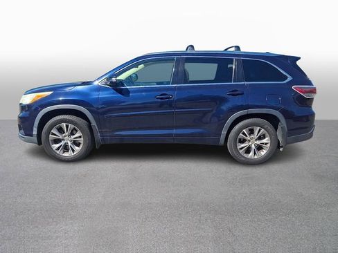 Used 2014 Toyota Highlander XLE AWD/4WD image 7