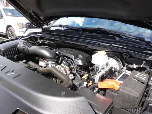 Used 2022 RAM 1500 Laramie AWD/4WD image 71