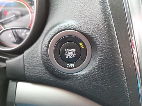 Used 2018 Dodge Journey Crossroad AWD/4WD image 10