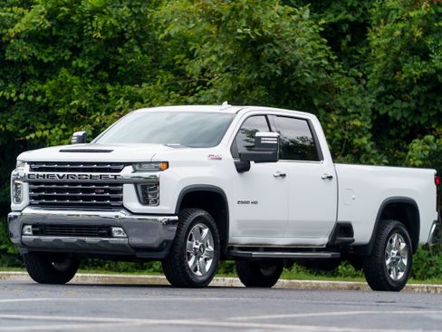 Used 2020 Chevrolet Silverado 2500 LTZ w/ LTZ Convenience Package AWD/4WD image 35