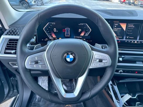 Used 2026 BMW X7 xDrive40i image 41