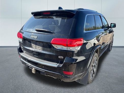 Used 2018 Jeep Grand Cherokee Overland image 4