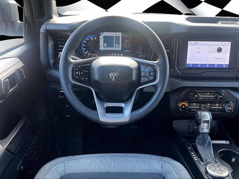 Certified 2022 Ford Bronco 4-Door image 5