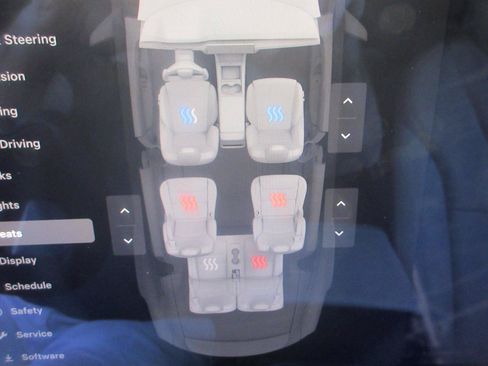 Used 2023 Tesla Model X AWD/4WD image 19