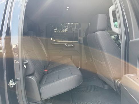 Used 2023 Chevrolet Silverado 1500 RST AWD/4WD image 19