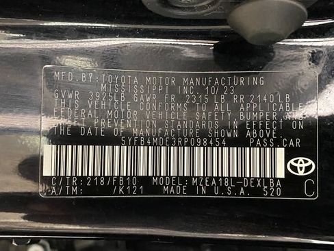 Used 2024 Toyota Corolla LE FWD image 24