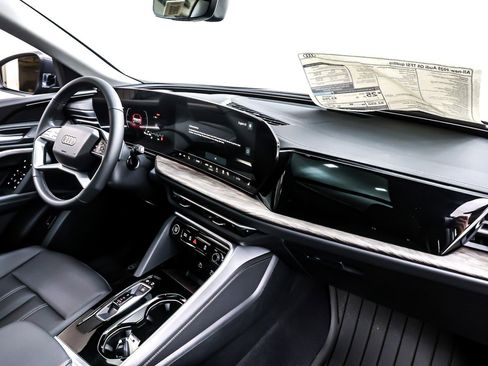 New 2025 Audi Q5 Premium image 5