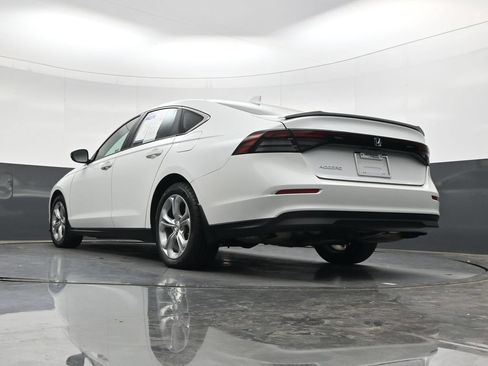 Used 2023 Honda Accord LX image 36