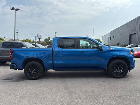 Used 2024 Chevrolet Silverado 1500 RST AWD/4WD image 2