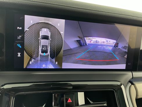 New 2026 Porsche Panamera RWD image 24