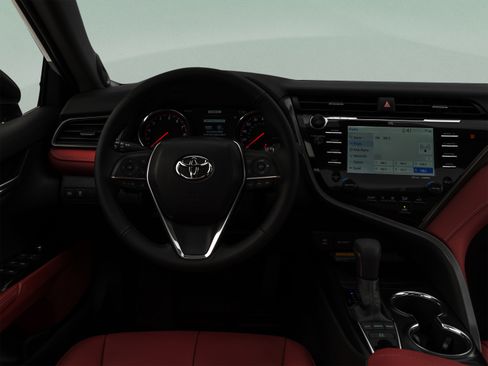 Used 2020 Toyota Camry XSE FWD image 42