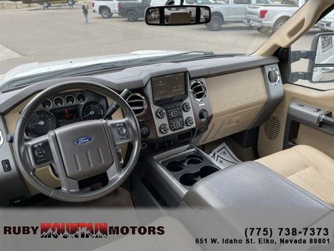 Used 2016 Ford F250 Lariat w/ Lariat Interior Package AWD/4WD image 32