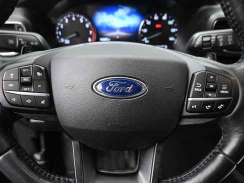 Used 2020 Ford Explorer XLT w/ Equipment Group 202A image 15