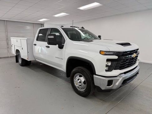 New 2026 Chevrolet Silverado 3500 W/T w/ WT Convenience Package image 3