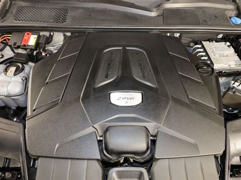 Used 2020 Porsche Cayenne S AWD/4WD image 36