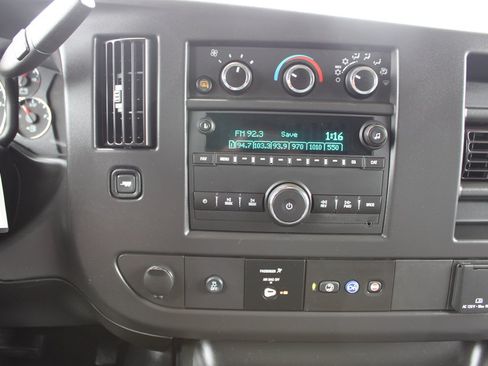 Used 2024 GMC Savana 2500 w/ Driver Convenience Package RWD image 31