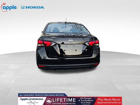 Used 2023 Nissan Versa S w/ S Plus Package image 6