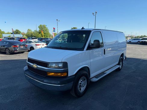 Used 2020 Chevrolet Express 2500 w/ Driver Convenience Package RWD image 10