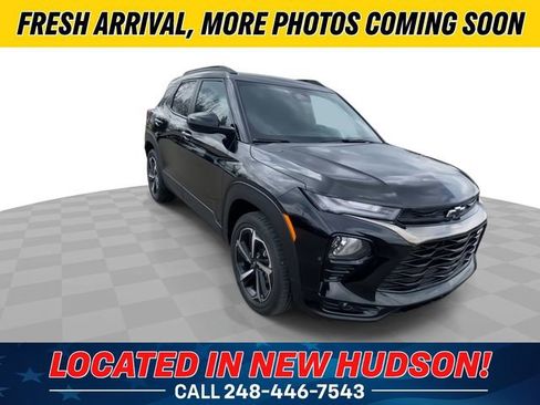 Used 2023 Chevrolet TrailBlazer RS w/ Convenience Package FWD image 4