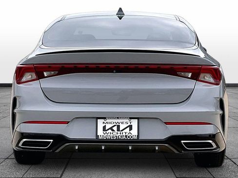 Used 2022 Kia K5 GT-Line AWD/4WD image 4