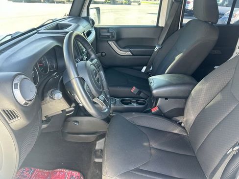 Used 2016 Jeep Wrangler Unlimited Sport w/ Connectivity Group AWD/4WD image 24