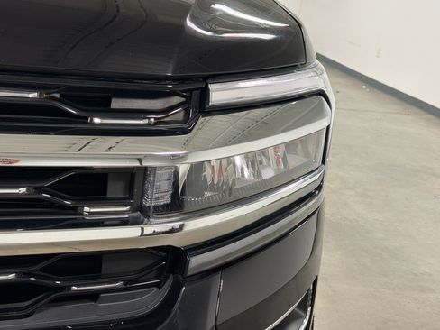 Used 2022 Ford Expedition Max Limited RWD image 11