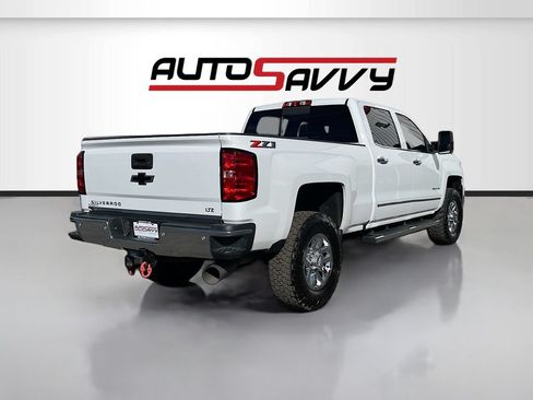 Used 2019 Chevrolet Silverado 2500 LTZ w/ Duramax Plus Package AWD/4WD image 7