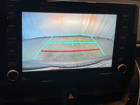 Used 2022 Toyota Corolla LE w/ Carpet Mat Package (TMS) FWD image 17
