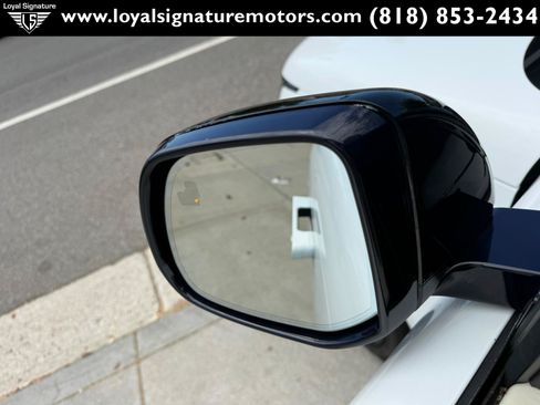 Used 2022 Land Rover Range Rover Long Wheelbase SE AWD/4WD image 31