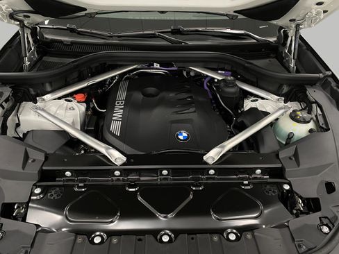 New 2026 BMW X5 xDrive40i w/ Executive Package AWD/4WD image 13