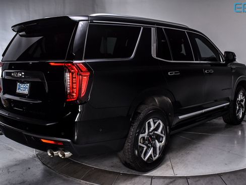 Used 2023 GMC Yukon Denali image 4