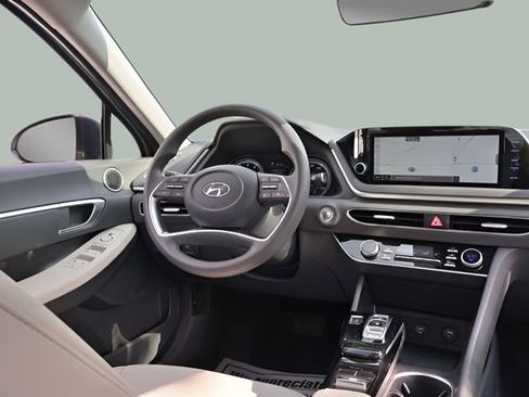 Used 2023 Hyundai Sonata SEL FWD image 16