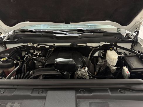 Used 2019 Chevrolet Silverado 2500 W/T AWD/4WD image 38