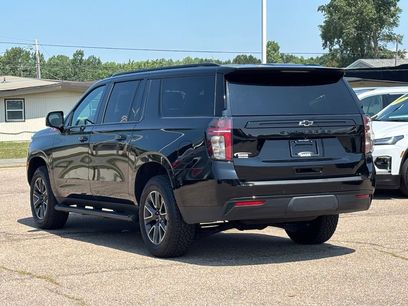 Used 2024 Chevrolet Suburban Z71 w/ Luxury Package