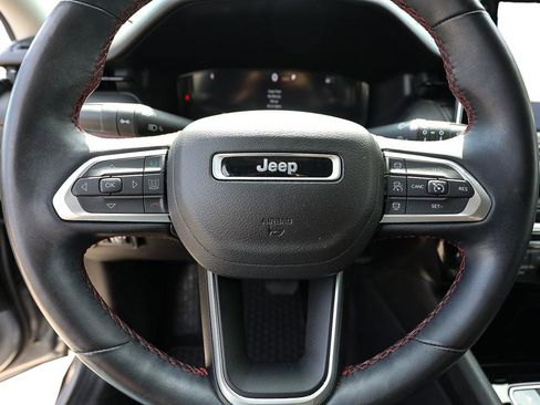 Used 2022 Jeep Compass Trailhawk w/ Trailhawk Elite Group AWD/4WD image 15
