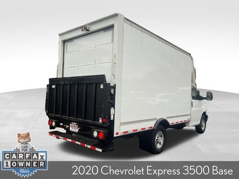 Used 2020 Chevrolet Express 3500 w/ Power Convenience Package image 6
