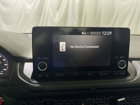 Certified 2023 Honda Accord EX image 16