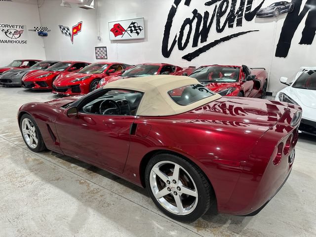Used 2006 Chevrolet Corvette Convertible w/ Preferred Equipment Group RWD image 21