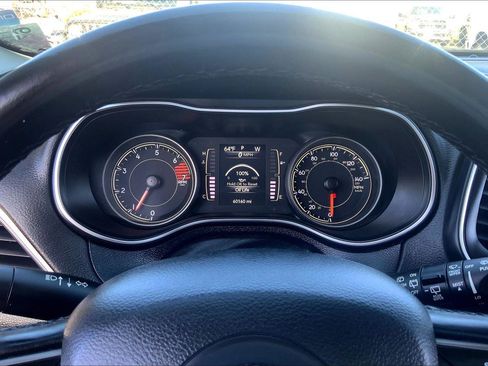 Certified 2021 Jeep Cherokee Latitude Plus AWD/4WD image 20
